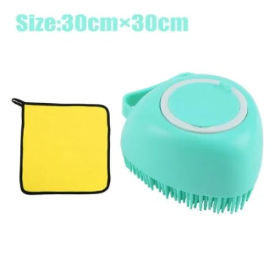 2022 Bleu Pet Shampooing Masseur Laveur Douche Silicone Brosse À Cheveux Multifonction Pet Silicone Doux Toilettage Brosse Ronde Avec Petite Serviette